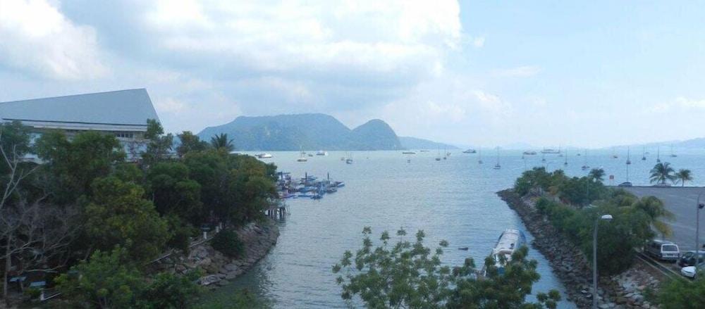 Geopark Hotel Kuah Langkawi Exterior foto